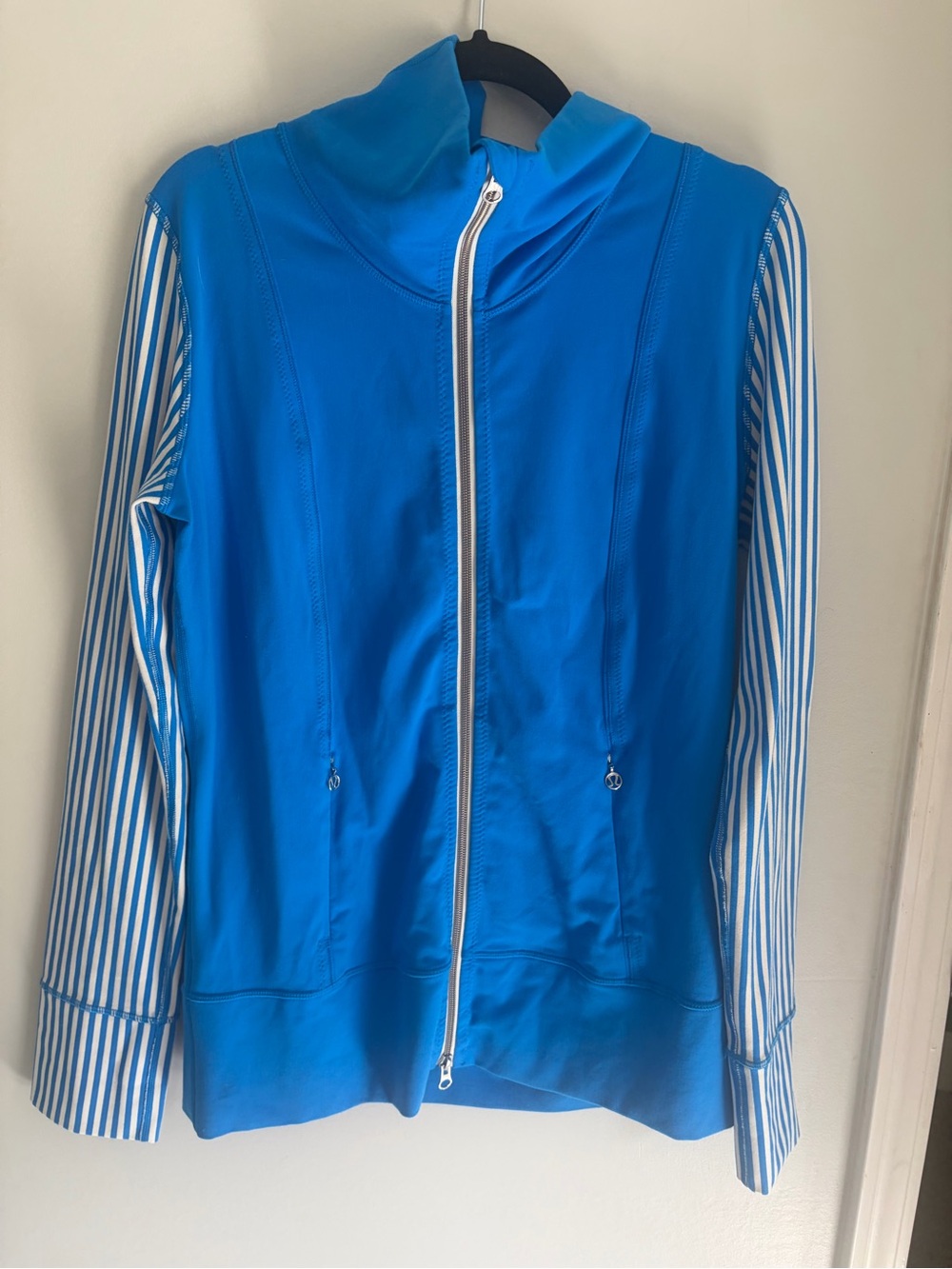 lululemon athletica Bright Blue Zip Jacket with Striped Sleeves size 10